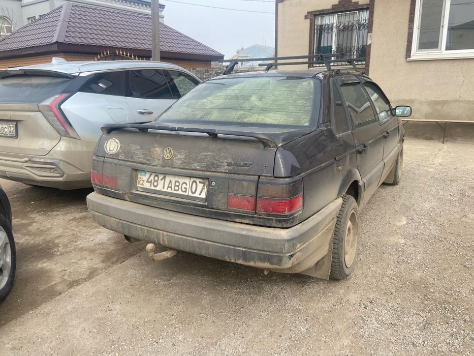 Фольксваген Пассат В3