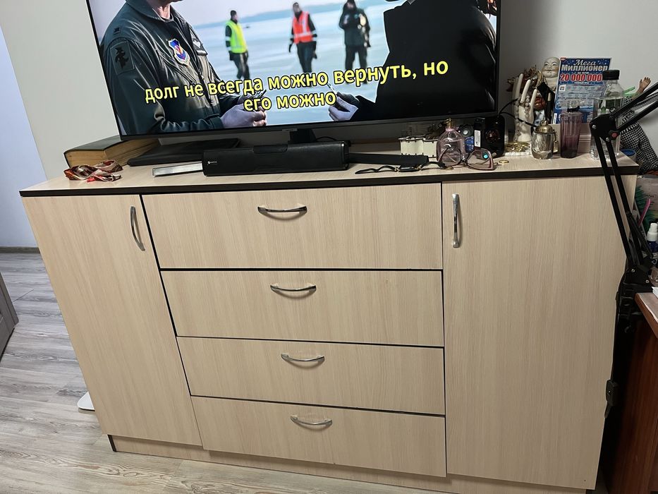 продам шкафы и комод