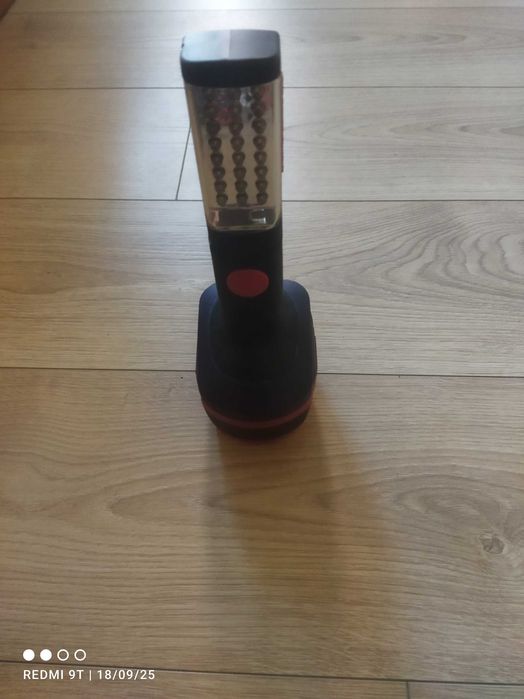 Sparky винтоверт и работна лампа, две батерии