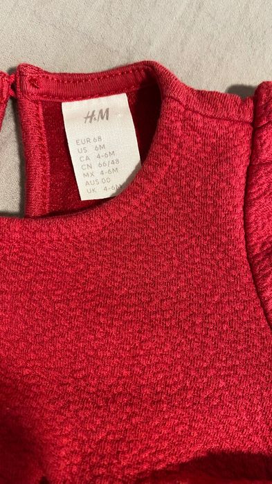 Разкошна червена рокля H&M размер 68 + обувки 18/19+подарък