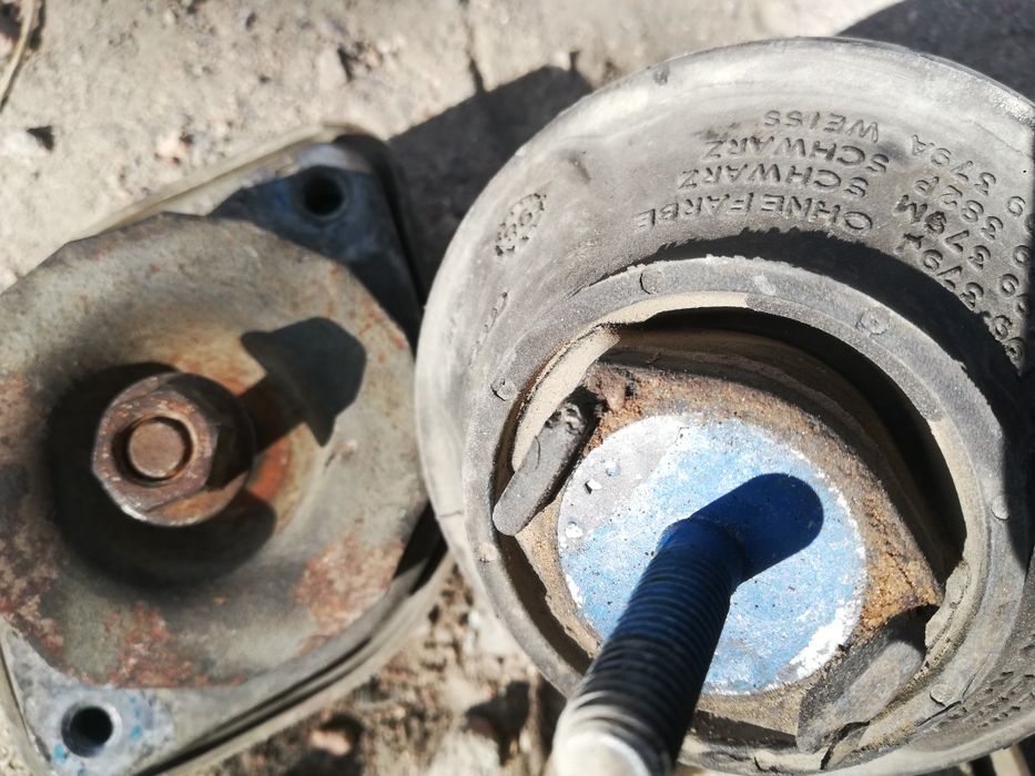 Запчасти на пассат б5