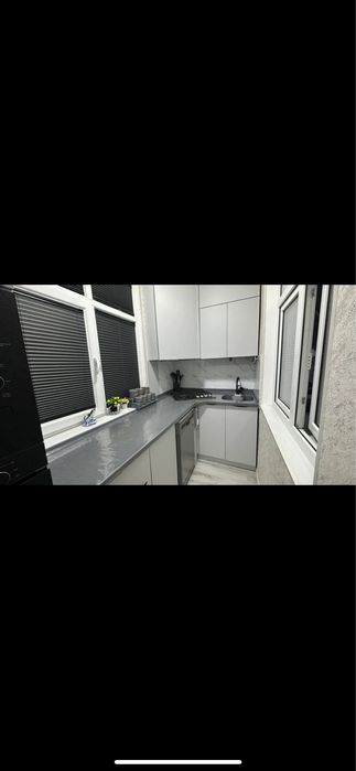 Квартира 2 комнатная,переделана на 3 х .на Мирабадском районе.2/2/4