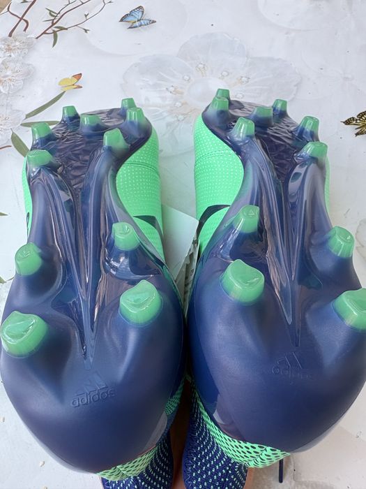 Бутсы adidas оригинал