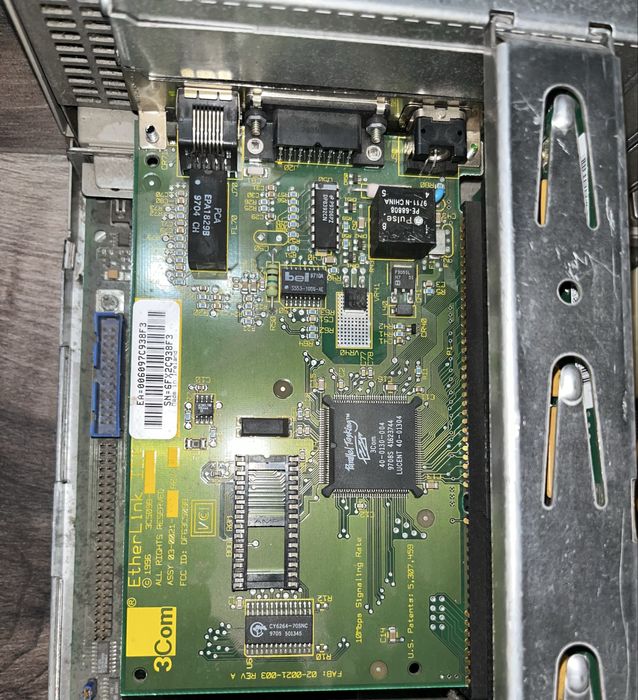 Computer vechi Olivetti de colectie