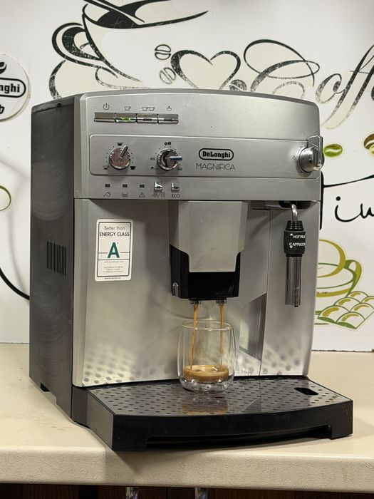 Кафемашина кафе автомат delonghi magnifica с гаранция
