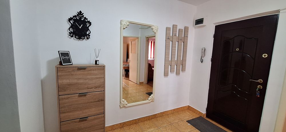 Inchiriez apartament 2 camere Calarasi 4