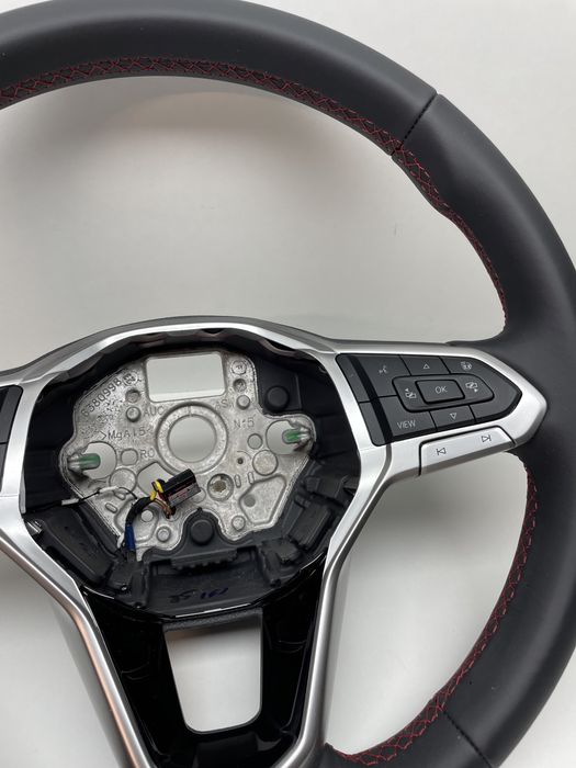 Volan VW Passat b8 R-line Golf 8 T-roc Arteon Touareg