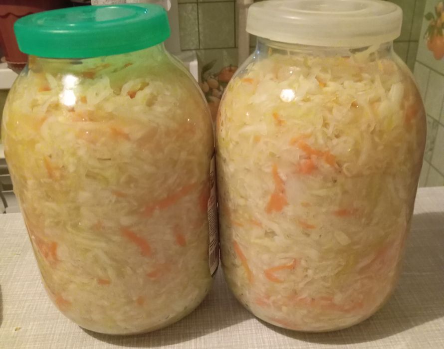Продам квашеную капусту