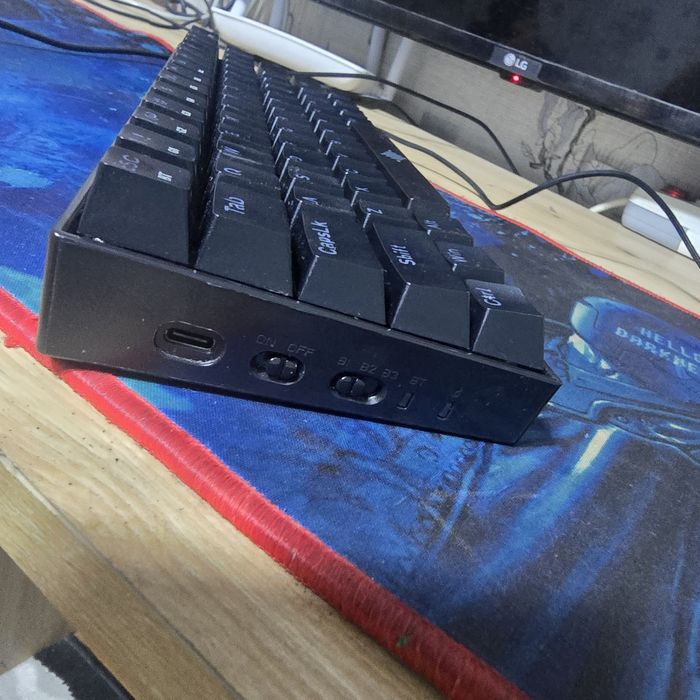 Продавам Механична клавиатура Redragon - Draconic 530 Pro, безжична