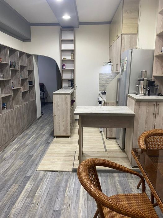 2-х комнатная квартира в центре города, ориентир критый рынок