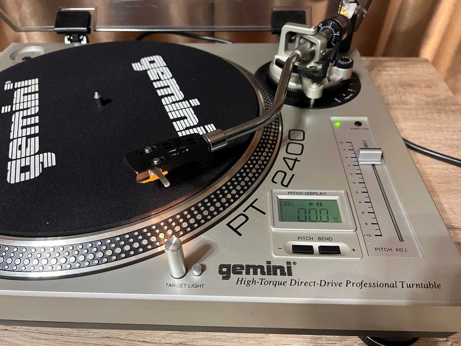Gemini PT 2000 pick up, HIgh-Torque Direct-Drive Professional Turntable, audio technica