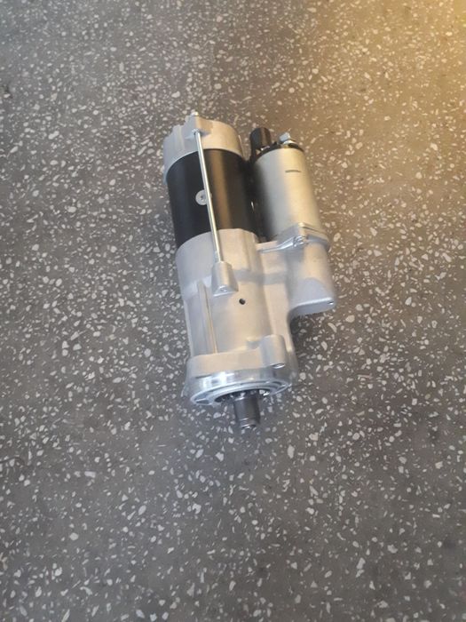 Electromotor nou exacavator CASE CX 210 220 230 240 250 si altele