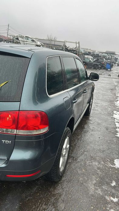 Dezmembrez Volkswagen Touareg an 2006 2.5 tdi cod motor blk
