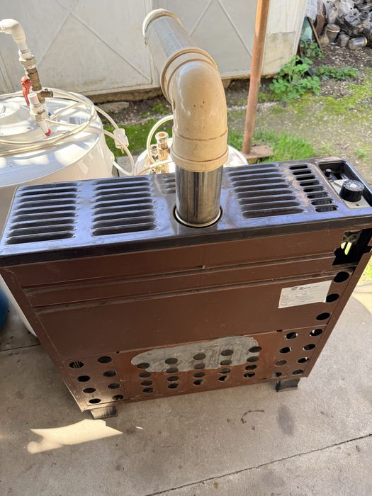 Vand convector gaz soba si 2 boilere apa calda