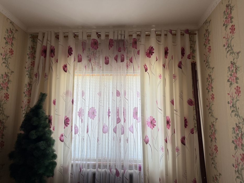 Шторы для комнаты.