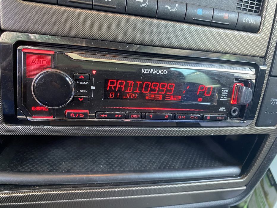 Радио за кола kenwood kmm 124