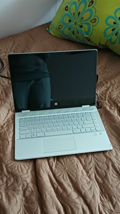 HP Pavilion x360 Convertible