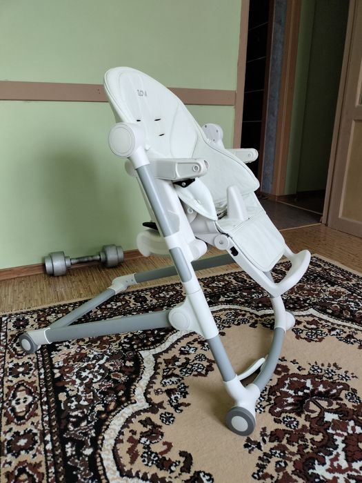 Стул трансформер для кормления.