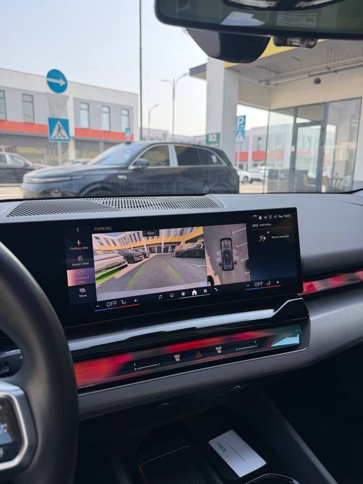 Bmw i5 40L 2025-Yil Body Kit R20 diska Full M Paket Tayyor moshina toz