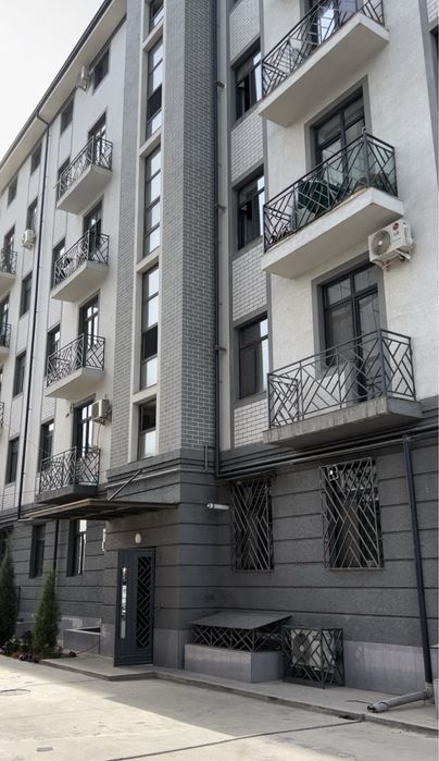 Шикарный дуплекс 133 кв.м отдадим за пол стоимость