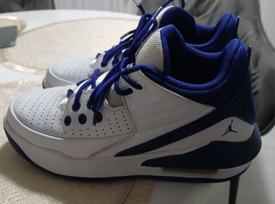 Ghete Air Jordan originale marimea 38, interior 24cm.
