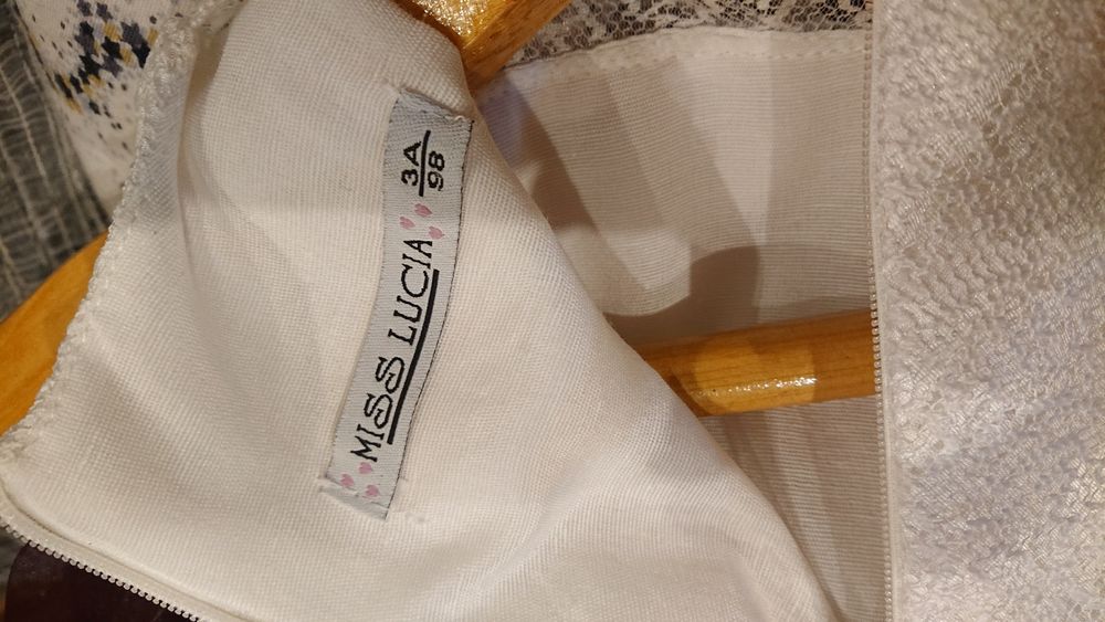 Платье праздничное на девочку