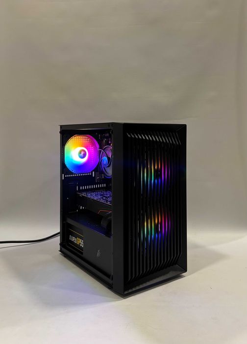 Геймърски компютър AMD Ryzen 7 1700X, GTX 1080 8GB, 16GB ram