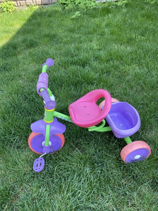 Велосипед трехколесный.