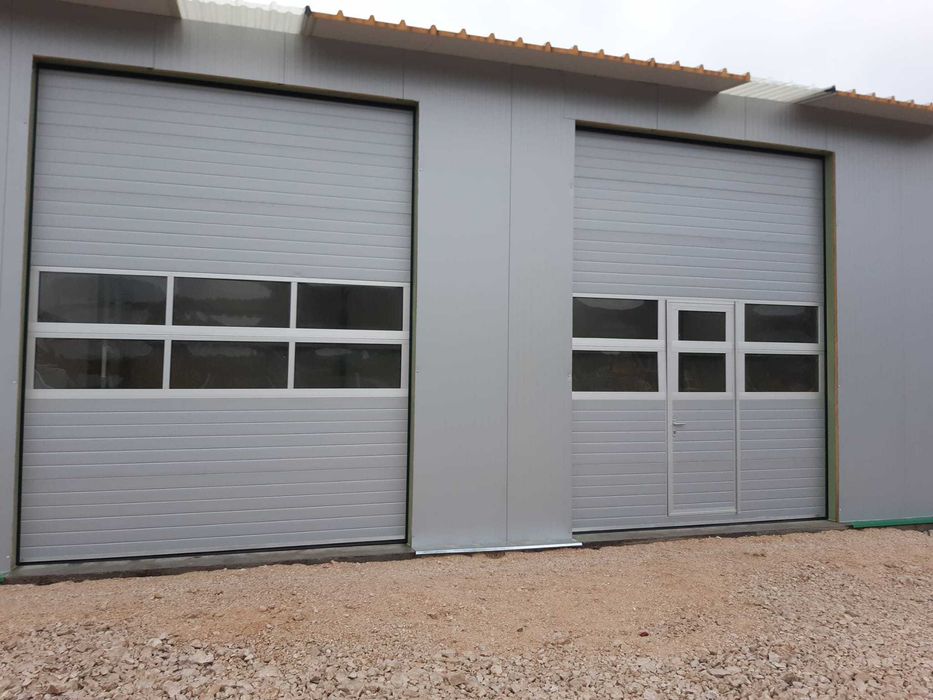 uși de garaj automatizate