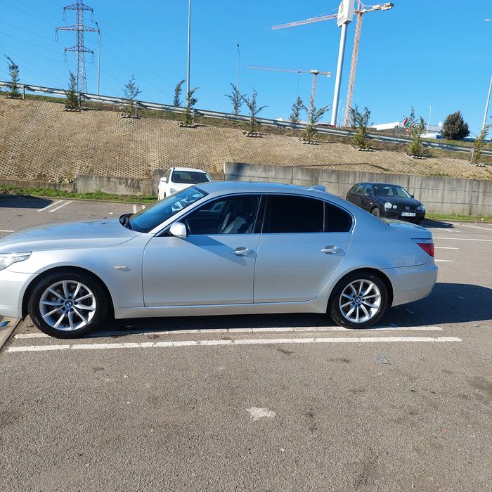 Autoturisme bmw .