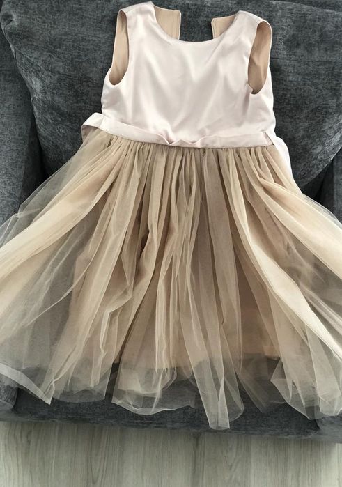 Платье на девочку вечернее