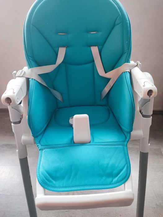 Детско столче за храна