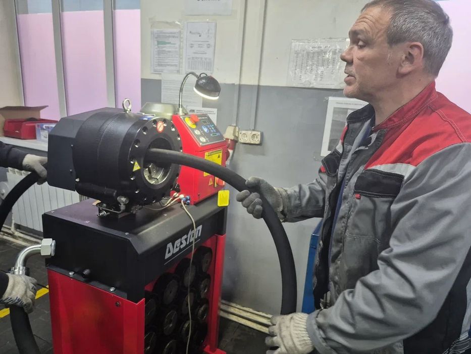 пресс для обжима РВД Р32GD