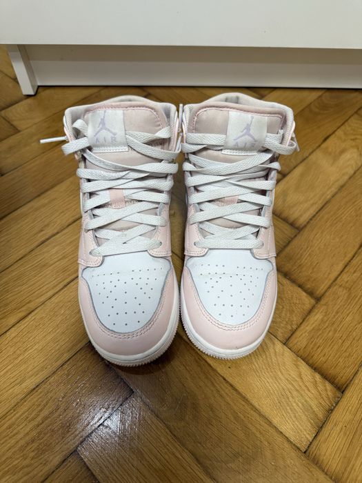 Adidași Nike Air Jordan 1 Mid ,,Pink Wash”