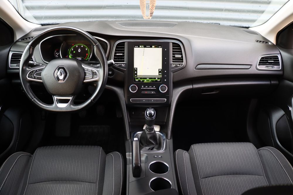 Renault Megane IV, 1.3 Benzina, Rate Fixe, Garanție