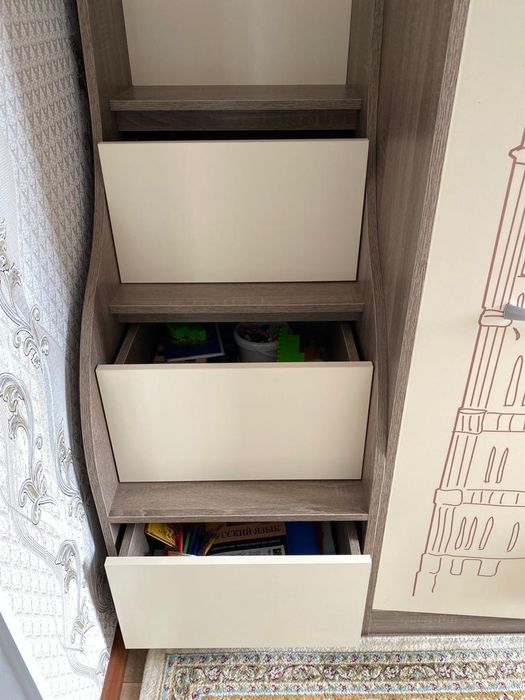 Продается двухъярусная кровать! Детский!!!