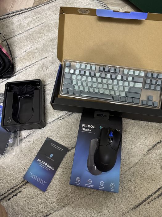 Клавиатура и мышь от Thunderobot