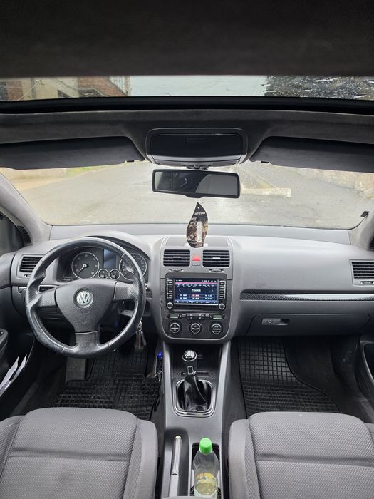 VOLKSWAGEN Golf 2005 — imagine 5