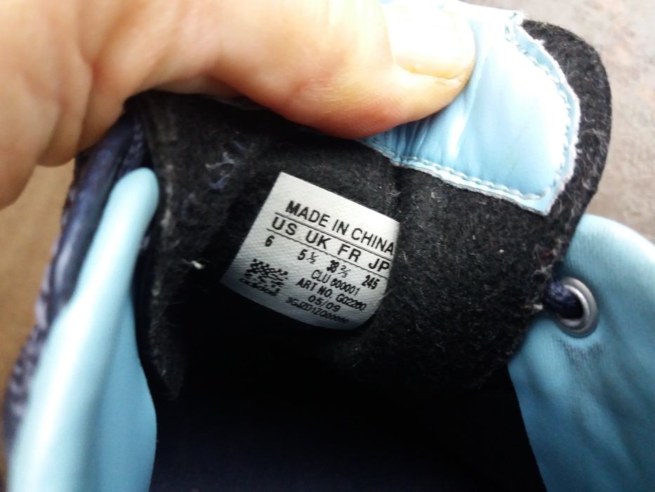футболни стоножки,маратонки,кецове,спортни обувкиAdidas,адидас,38,5