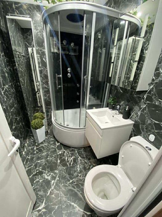 Продава се Тристаен апартамент в София, Люлин 5 - 100 кв.м за 2250 €/кв.м - Снимка #8