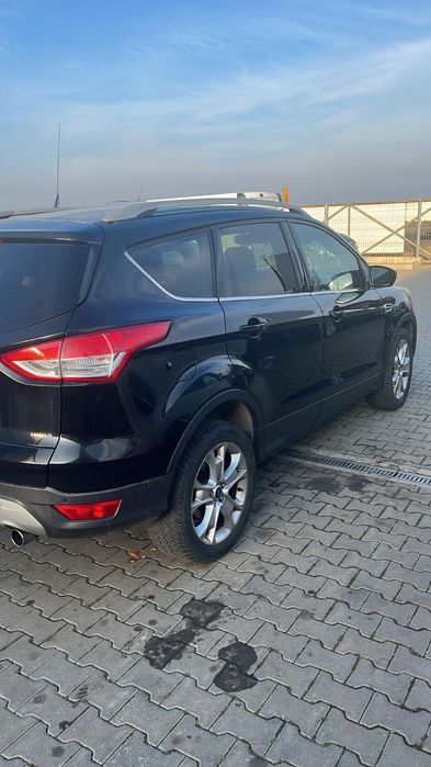 Dezmembram Ford Kuga 2.0 diesel 4x4 din 2014