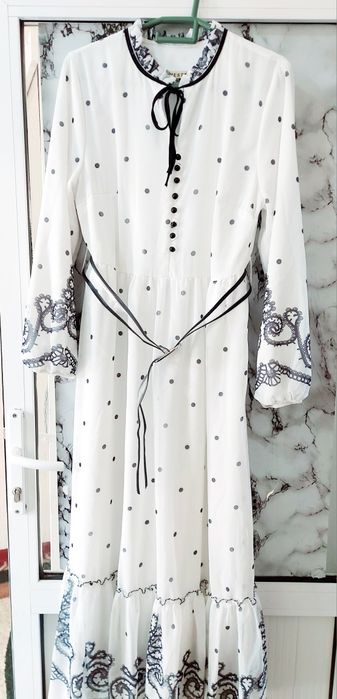 Вечерние платья размера 46