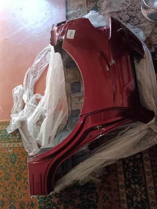 Заднее крыло Mazda CX-7