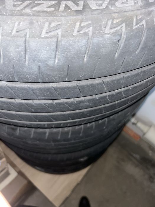 Bridgeston 235/45 r18