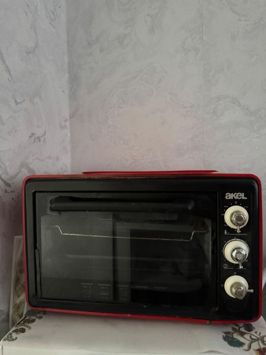 Продается духовка в хорошем состоянии