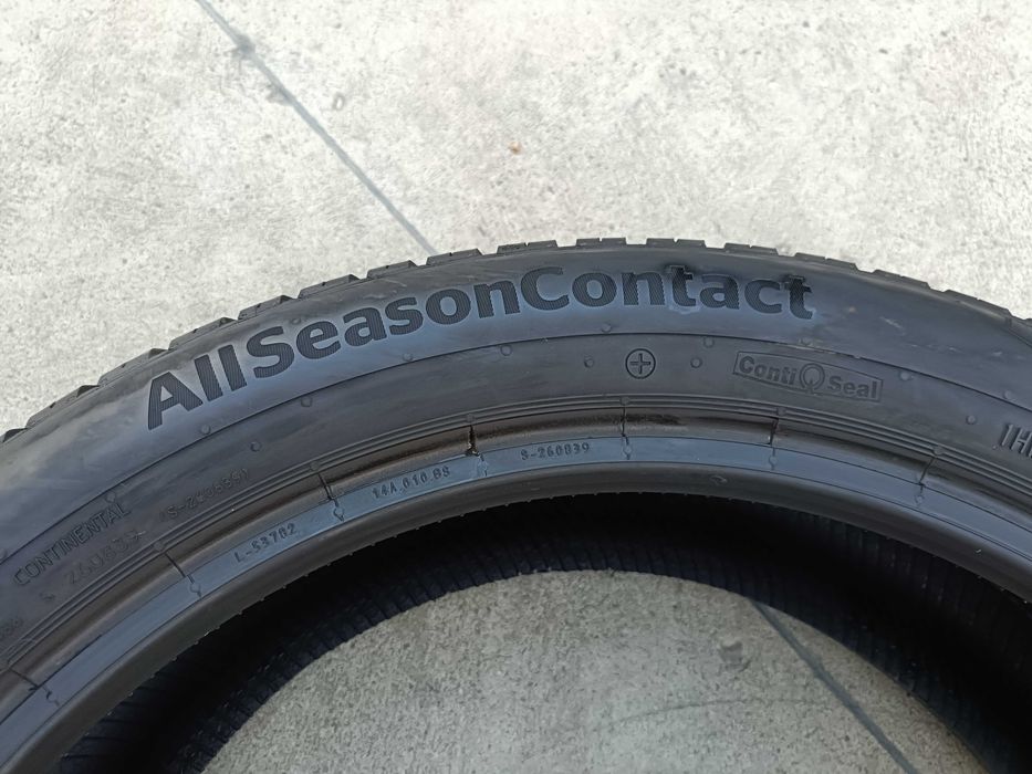Set 4 anvelope 215 50 19 Continental AllSeasonContact Dot 2021