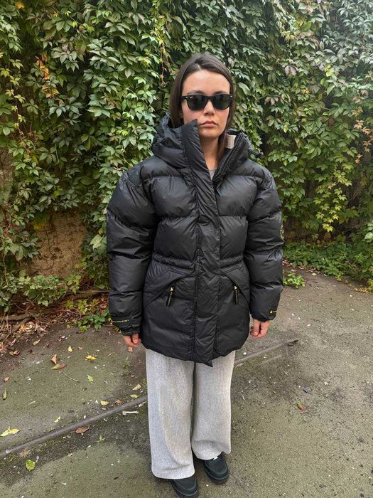 Пуховик Adidas by Stella McCartney