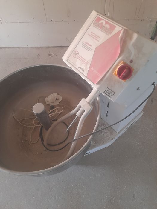 Mishalka sotiladi xolati yangi