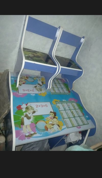 Детская парта новая