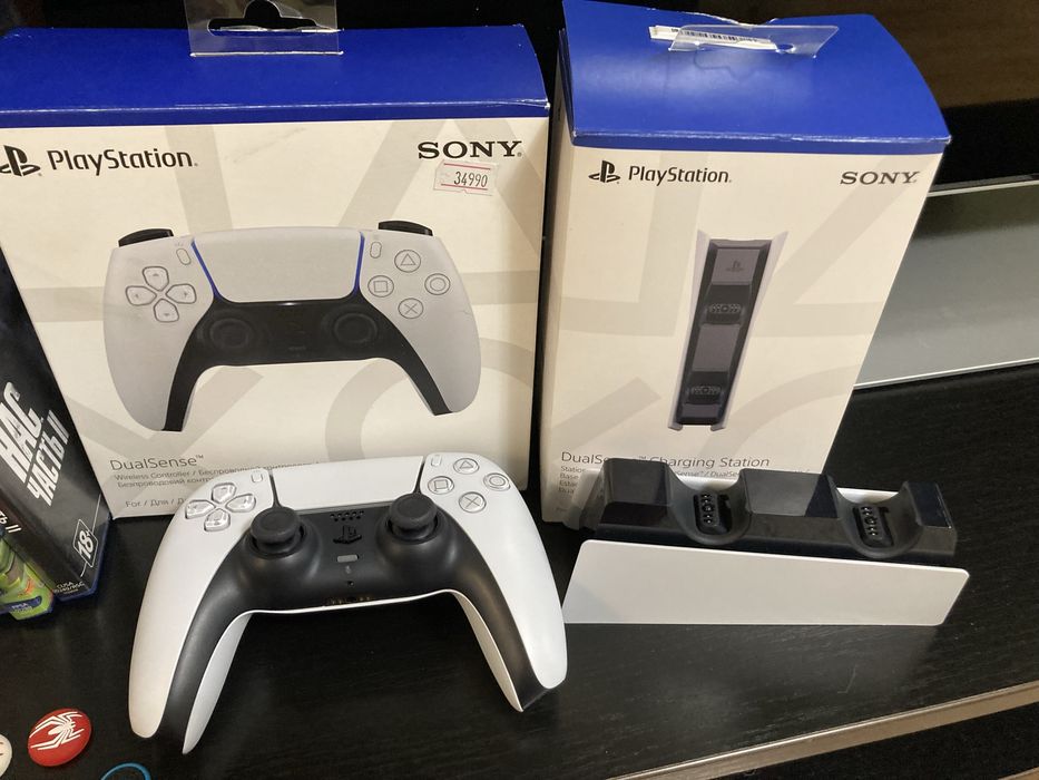 Playstation 5 продам. Ps5 1tb CFI-1200